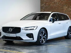 Wit Gebruikt 2023 Volvo V60 Plus Stationwagen | € 39.300 (Eerlijke prijs)