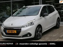 Wit Gebruikt 2015 Peugeot 208 GT-line Hatchback | € 8.995 (Goede deal)