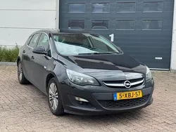 Zwart Gebruikt 2014 Opel Astra Design Edition Hatchback | € 3.250 (Goede deal)