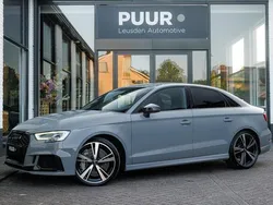 Grijs Gebruikt 2017 Audi RS3 Comfort Hatchback | € 44.945 (Iets duurder)