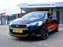 Zwart Gebruikt 2015 DS Automobiles DS5 Hatchback | € 9.450 (Goede deal)