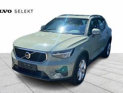 Groen Gebruikt 2023 Volvo XC40 Core SUV | € 28.999 (Super prijs)