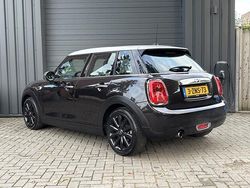 Bruin Gebruikt 2015 Mini Cooper Chili Hatchback | € 15.750 (Eerlijke prijs)