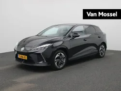 Zwart Gebruikt 2023 MG MG4 EV Luxury Hatchback | € 24.995 (Eerlijke prijs)