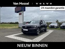 Zwart Gebruikt 2022 Volvo XC40 Core SUV | € 31.940 (Goede deal)