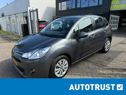 Grijs Gebruikt 2015 Citroën C3 PureTech Hatchback | € 5.995 (Eerlijke prijs)