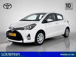 Wit Gebruikt 2016 Toyota Yaris Limited Hatchback | € 13.750 (Eerlijke prijs)