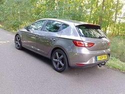 Grijs Gebruikt 2014 Seat Leon Stationwagen | € 5.399 (Eerlijke prijs)