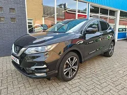 Zwart Gebruikt 2019 Nissan Qashqai N-Connecta SUV | € 22.950 (Eerlijke prijs)