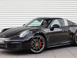 Zwart Gebruikt 2021 Porsche 911 Targa 4S Chrono Cabriolet | € 174.992