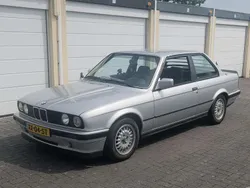Zilver Gebruikt 1990 BMW 318 Sedan | € 9.000