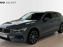 Grijs Gebruikt 2023 Volvo V60 Core Stationwagen | € 50.950 (Duur)