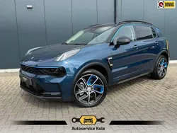 Blauw Gebruikt 2022 Lynk & Co 01 SUV | € 25.340 (Goede deal)