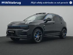 Zwart Gebruikt 2022 Lynk & Co 01 SUV | € 28.325 (Eerlijke prijs)
