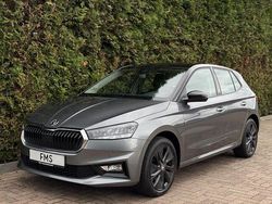 Grijs (metallic) Gebruikt 2024 Skoda Fabia Selection Hatchback | € 21.890 (Goede deal)
