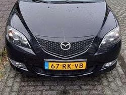 Zwart Gebruikt 2005 Mazda 3 Hatchback | € 2.500 (Goede deal)