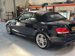 Zwart Gebruikt 2012 BMW 118 Cabriolet Executive Cabriolet | € 11.750 (Eerlijke prijs)