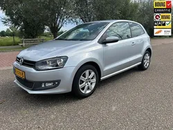 Grijs Gebruikt 2010 VW Polo Highline Hatchback | € 7.500 (Eerlijke prijs)