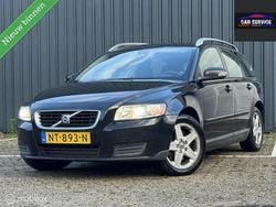 Zwart Gebruikt 2009 Volvo V50 Summum Stationwagen | € 2.199 (Goede deal)