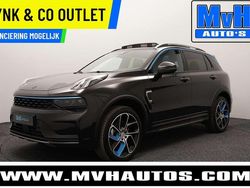 Zwart Gebruikt 2023 Lynk & Co 01 SUV | € 28.699 (Eerlijke prijs)
