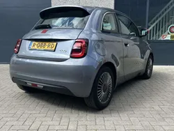 Grijs Gebruikt 2022 Fiat 500e Red Hatchback | € 15.799 (Goede deal)