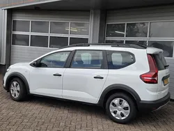 Wit Gebruikt 2022 Dacia Jogger Essentiel MPV | € 18.400 (Goede deal)
