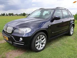 Blauw, metallic lak Gebruikt 2007 BMW X5 SUV | € 18.750 (Eerlijke prijs)
