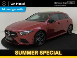 Rood, metallic lak Gebruikt 2020 Mercedes A250 Business Hatchback | € 30.945 (Duur)