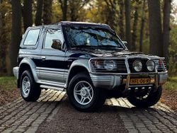 Zilver Gebruikt 2000 Mitsubishi Pajero Edition SUV | € 34.950