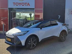 Wit Nieuw 2025 Toyota C-HR Executive SUV | € 44.900 (Iets duurder)