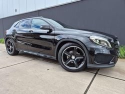 Zwart Gebruikt 2017 Mercedes GLA180 AMG SUV | € 19.280 (Goede deal)