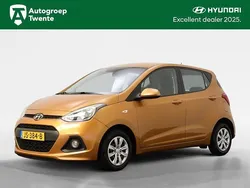 Oranje, metallic lak Gebruikt 2016 Hyundai i10 Hatchback | € 8.450 (Eerlijke prijs)