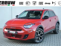 Oranje Gebruikt 2025 Fiat 600E La Prima SUV | € 34.900