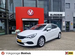 Wit Gebruikt 2020 Opel Astra Elegance Hatchback | € 18.490 (Eerlijke prijs)