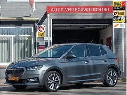 Grijs Gebruikt 2022 Skoda Fabia Business Line Hatchback | € 24.000 (Iets duurder)