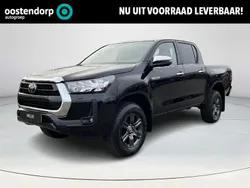 Zwart Nieuw 2024 Toyota HiLux Premium Pickup | € 44.845 (Eerlijke prijs)