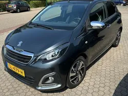 Grijs, metallic lak Gebruikt 2016 Peugeot 108 Allure Hatchback | € 7.350 (Eerlijke prijs)