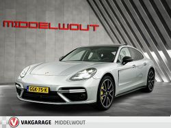 Grijs, metallic lak Gebruikt 2017 Porsche Panamera Turbo S Sport Sedan | € 69.950 (Eerlijke prijs)