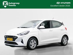 Wit Gebruikt 2024 Hyundai i10 Comfort Hatchback | € 16.740 (Eerlijke prijs)