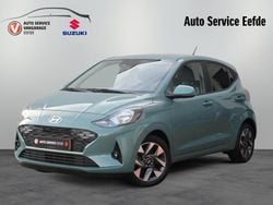 Groen (metallic) Gebruikt 2024 Hyundai i10 Comfort Hatchback | € 19.499 (Eerlijke prijs)