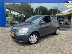 Blauw Gebruikt 2005 Toyota Yaris Hatchback | € 1.799 (Eerlijke prijs)