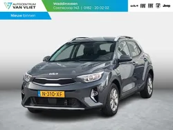 Grijs Gebruikt 2022 Kia Stonic SUV | € 16.845 (Goede deal)