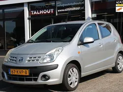 Grijs, metallic lak Gebruikt 2010 Nissan Pixo Acenta Hatchback | € 3.450 (Eerlijke prijs)