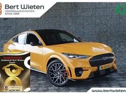 Goud Gebruikt 2021 Ford Mustang Mach-E GT SUV | € 40.790