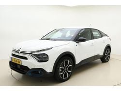 Wit Gebruikt 2022 Citroën e-C4 Feel SUV | € 16.945 (Eerlijke prijs)