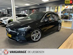 Zwart Gebruikt 2021 Mercedes B200 Business MPV | € 29.850 (Eerlijke prijs)