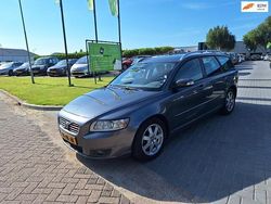 Grijs Gebruikt 2008 Volvo V50 Stationwagen | € 2.799 (Eerlijke prijs)