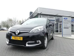 Zwart Gebruikt 2014 Renault Scénic III MPV | € 7.895 (Eerlijke prijs)