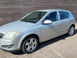 Grijs Gebruikt 2007 Opel Astra Hatchback | € 1.450 (Eerlijke prijs)