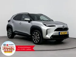 Grijs Gebruikt 2024 Toyota Yaris Cross Edition SUV | € 30.999 (Eerlijke prijs)